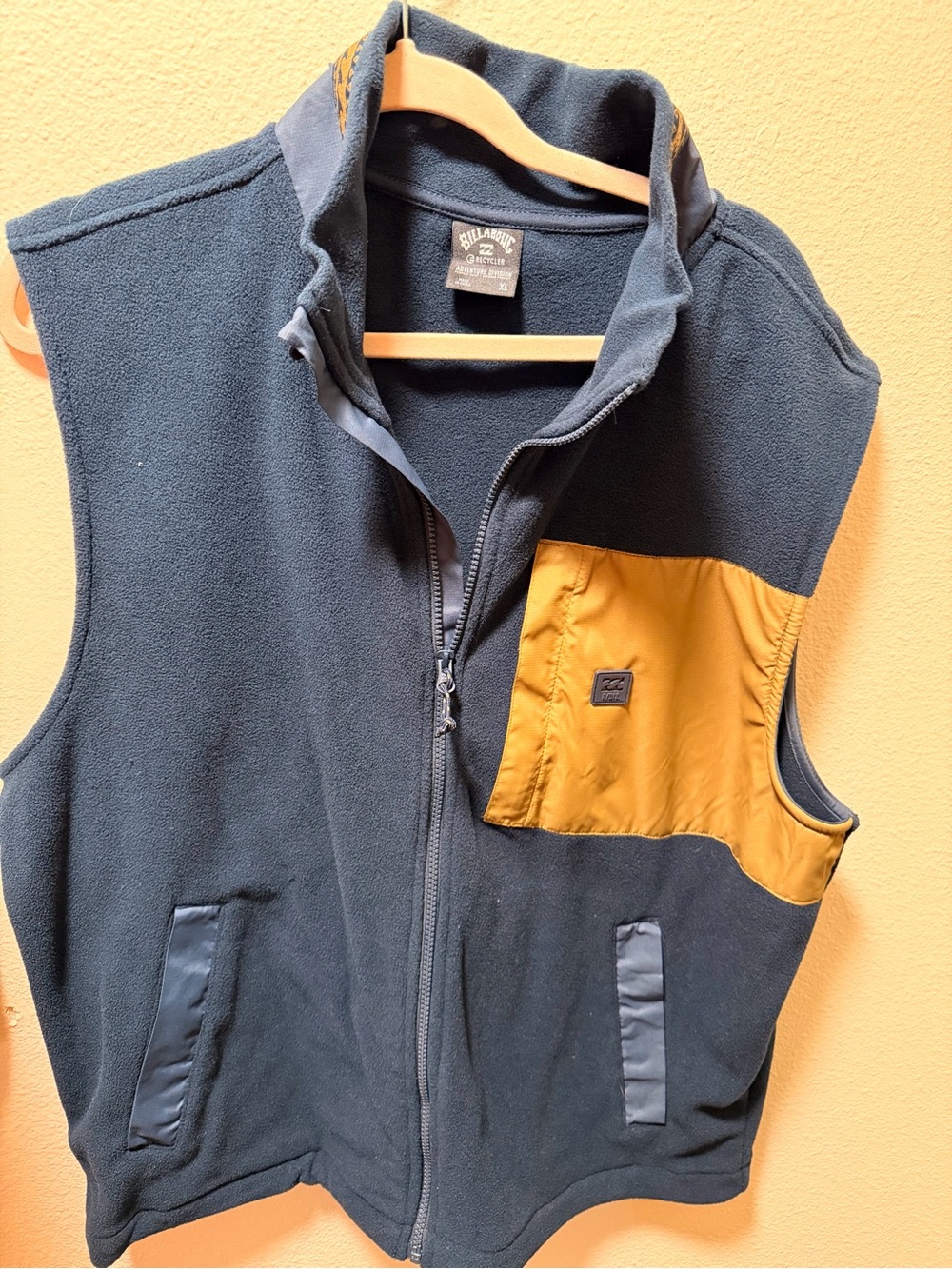 Billabong Men’s Navy Fleece Vest with Mustard Chest Pocket